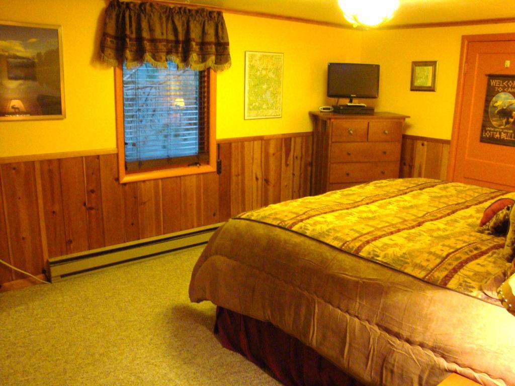 Yellowstone Wildlife Cabins West Yellowstone Dış mekan fotoğraf
